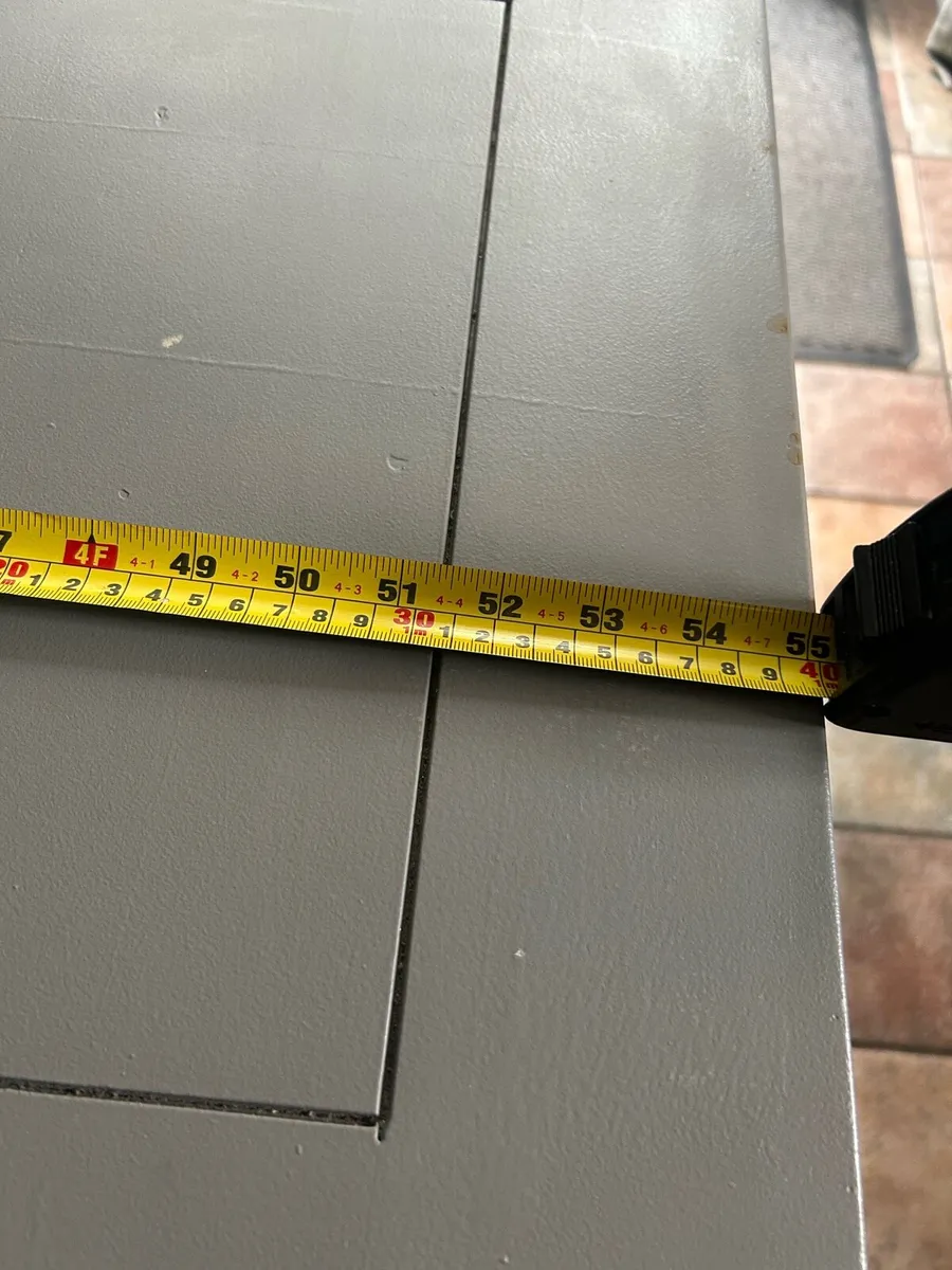 Dining table - Image 2