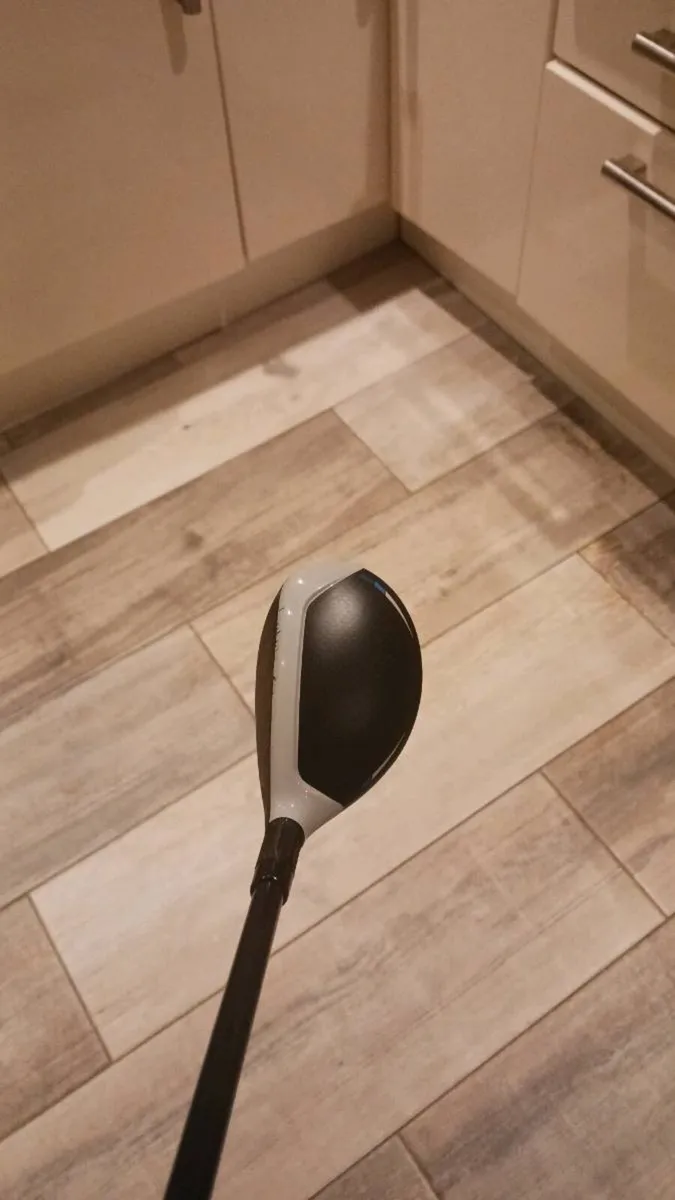 Taylormade Sim Max 2 rescue - Image 3
