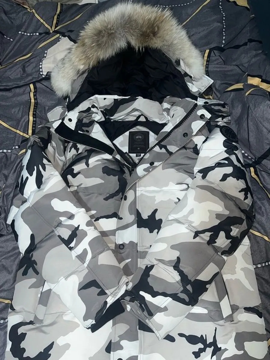 Canada Goose camo parka - Image 1