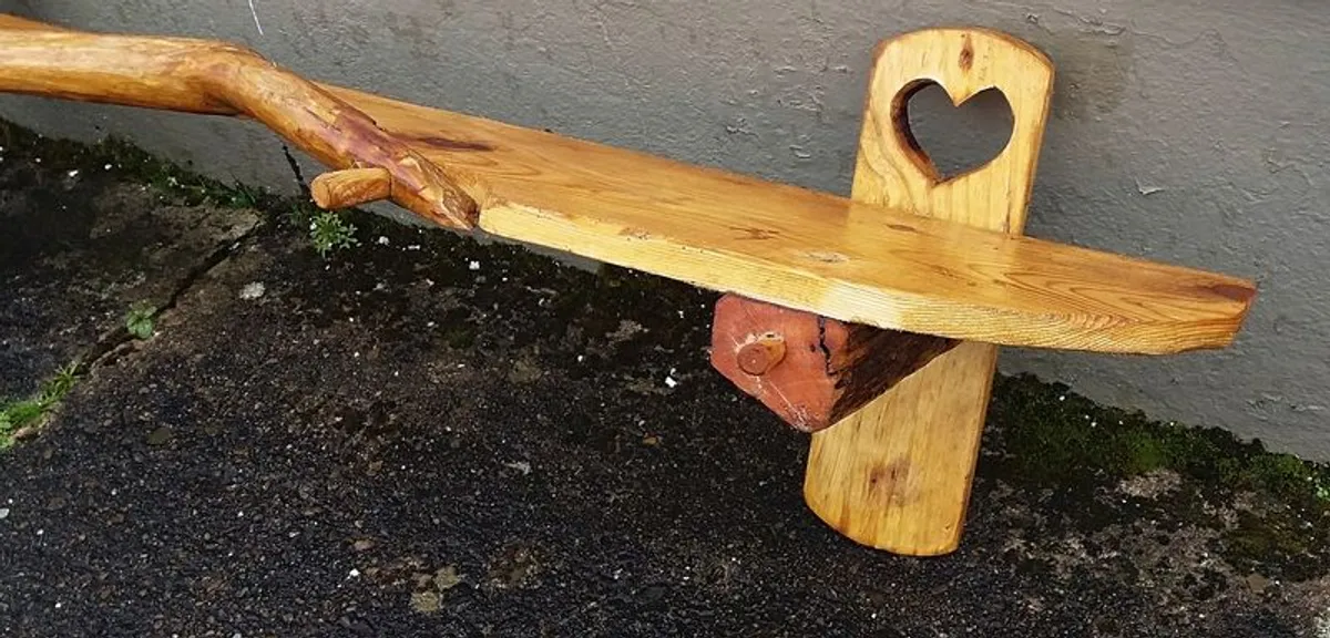 Rustic driftwood floating mantle / shelf - Image 4