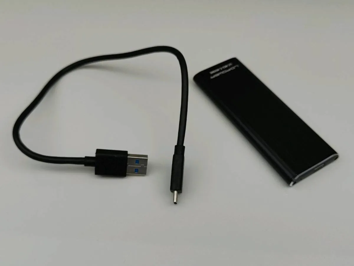 🔧 LC-POWER LC-M2-C-NVME Adapter 🔧 - Image 1