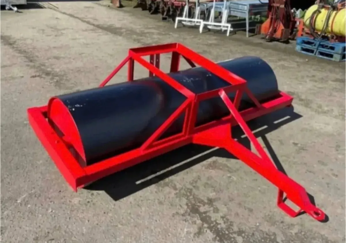 LAND ROLLER 8FT MCKENNA NEW - Image 1