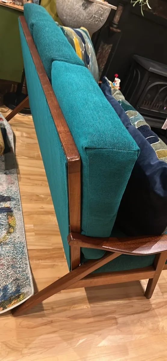 mid century couch - Image 3