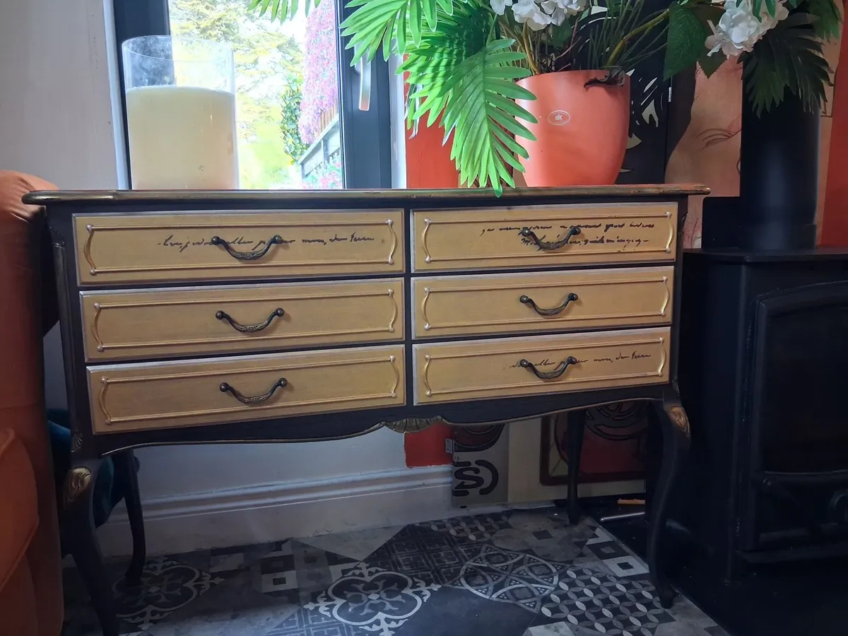 Chest of drawers - Image 2
