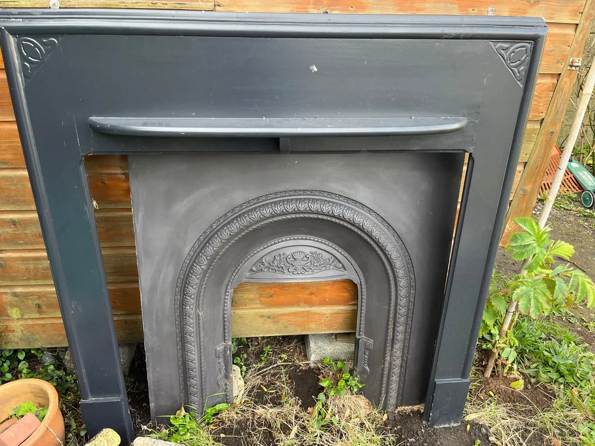 Black Fire Place - Image 4