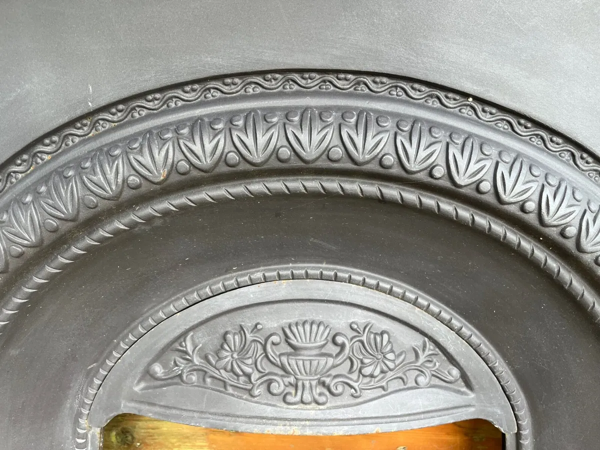 Black Fire Place - Image 3