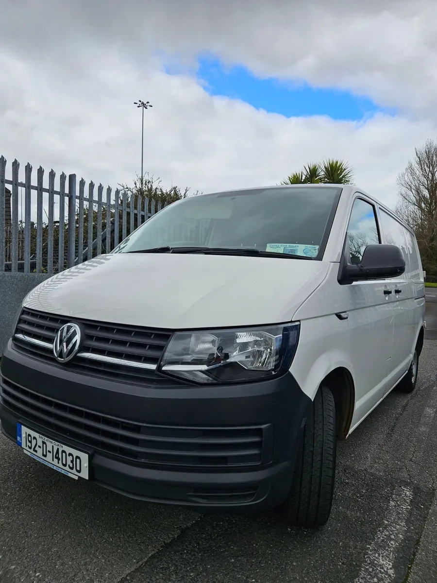Volkswagen Transporter 2019 - Image 1