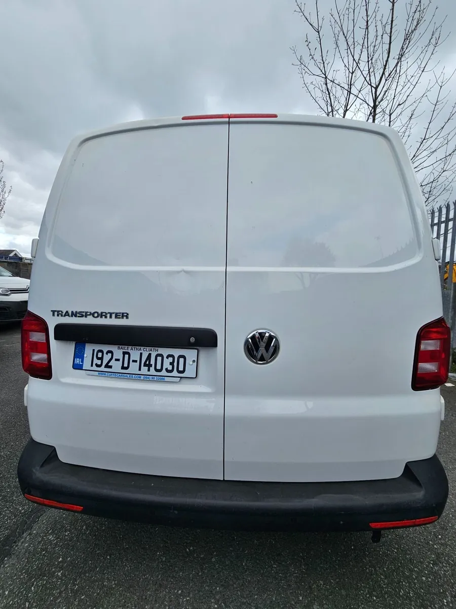 Volkswagen Transporter 2019 - Image 4