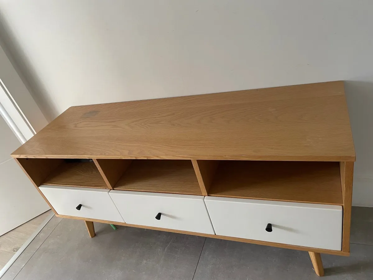 Furniture TV Stand/table - Image 1