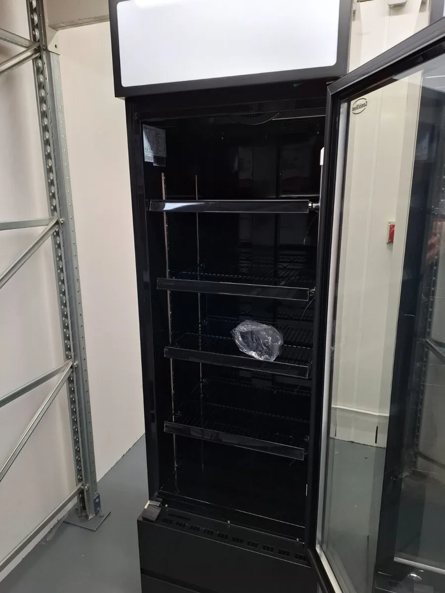 Glass Door Display Refrigerator - Image 4