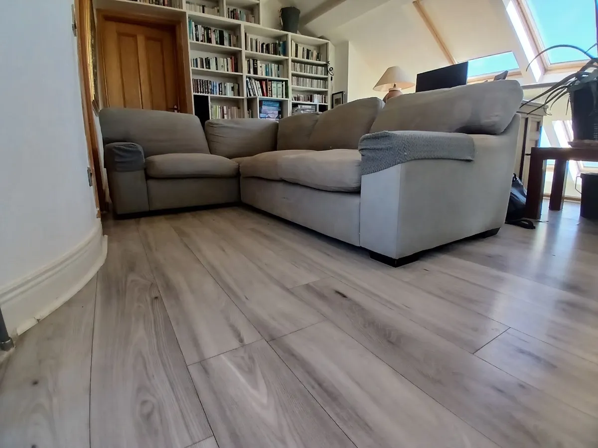 Luxury Corner Sofa - Image 1