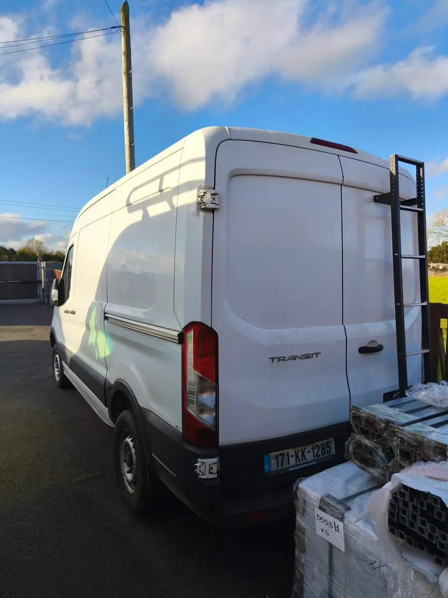 2017 Ford Transit 350M Trend 2.0 No Engine - Image 2