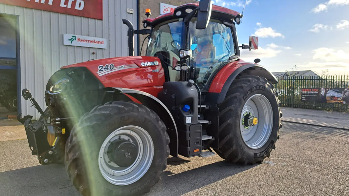 Case Puma 240 exhire - Image 2