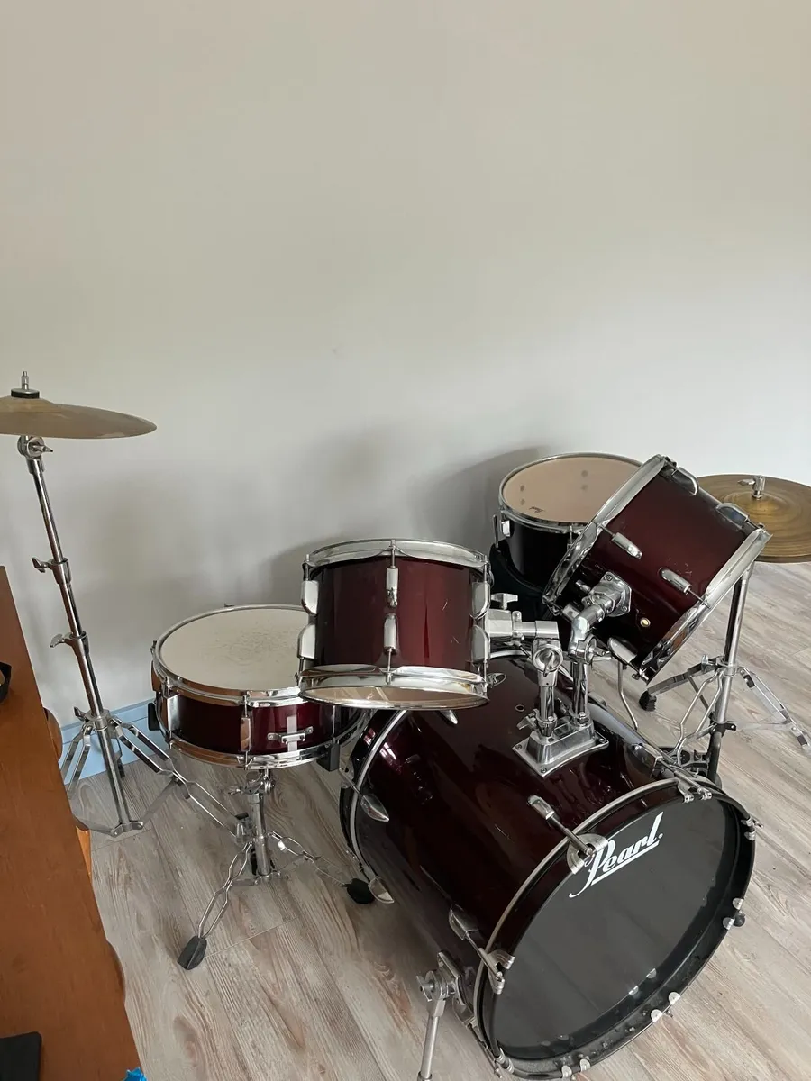 Pearl Drum Kit - Image 1