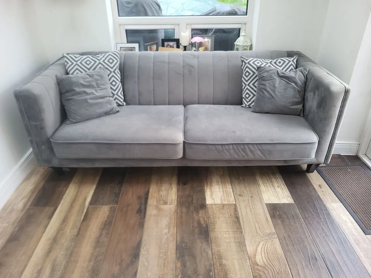 Sofa for Sale - Image 1
