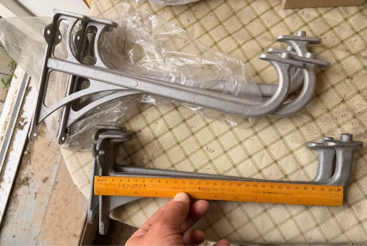 Sink undermounts, suit old sinks like armitage Sha