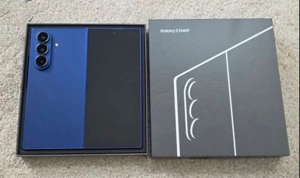 Samsung Z Fold 7 - 256gb - Unlcoked - Image 4