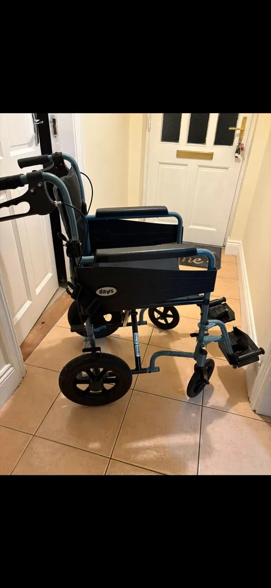 Wheel chair - Image 2