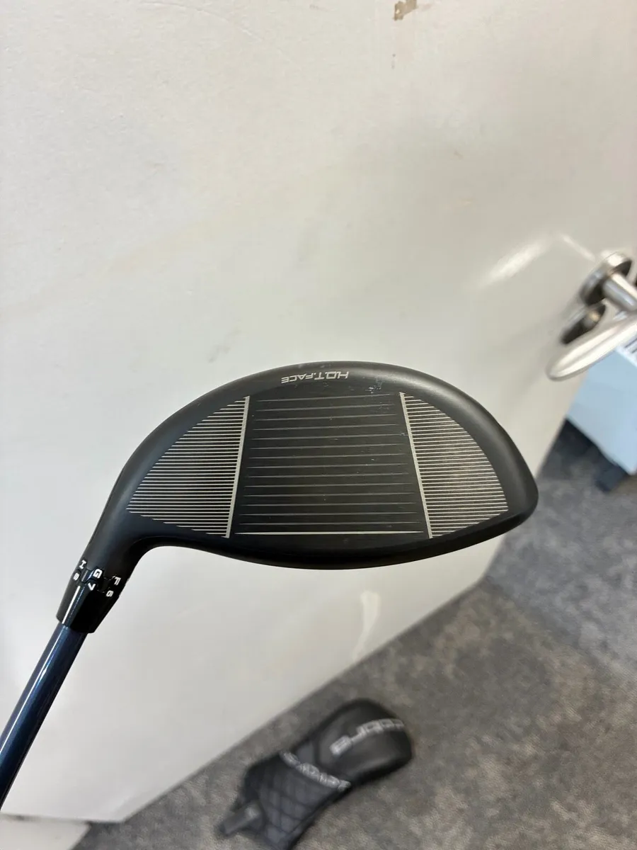 Cobra DS Adapt Max K Driver - Image 2