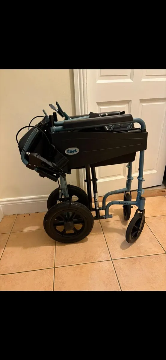 Wheel chair - Image 3