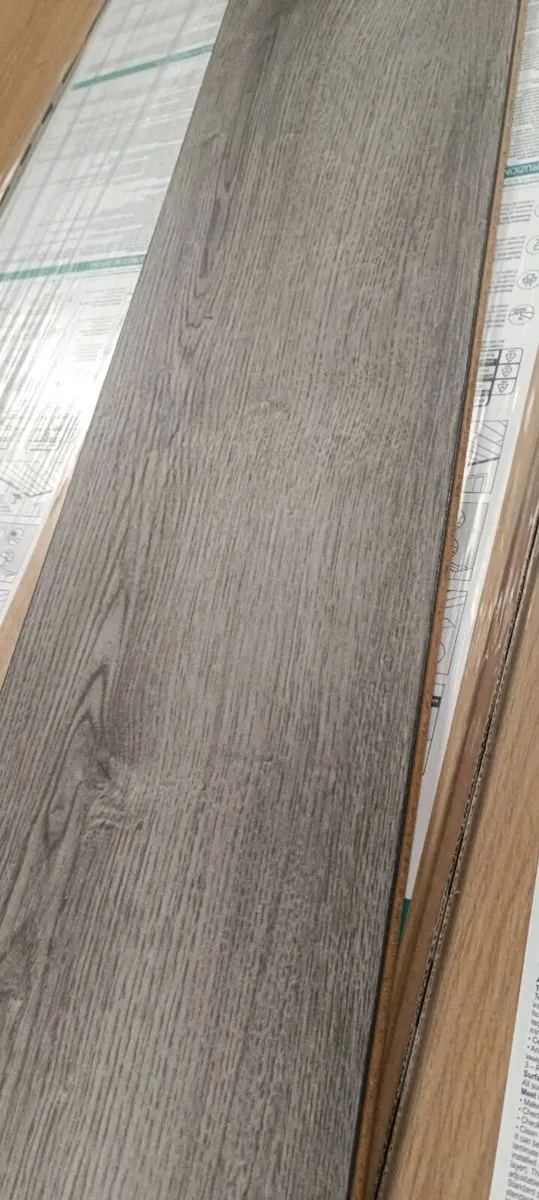 *NEW* 8MM LAMINATE FLOORING ☄️