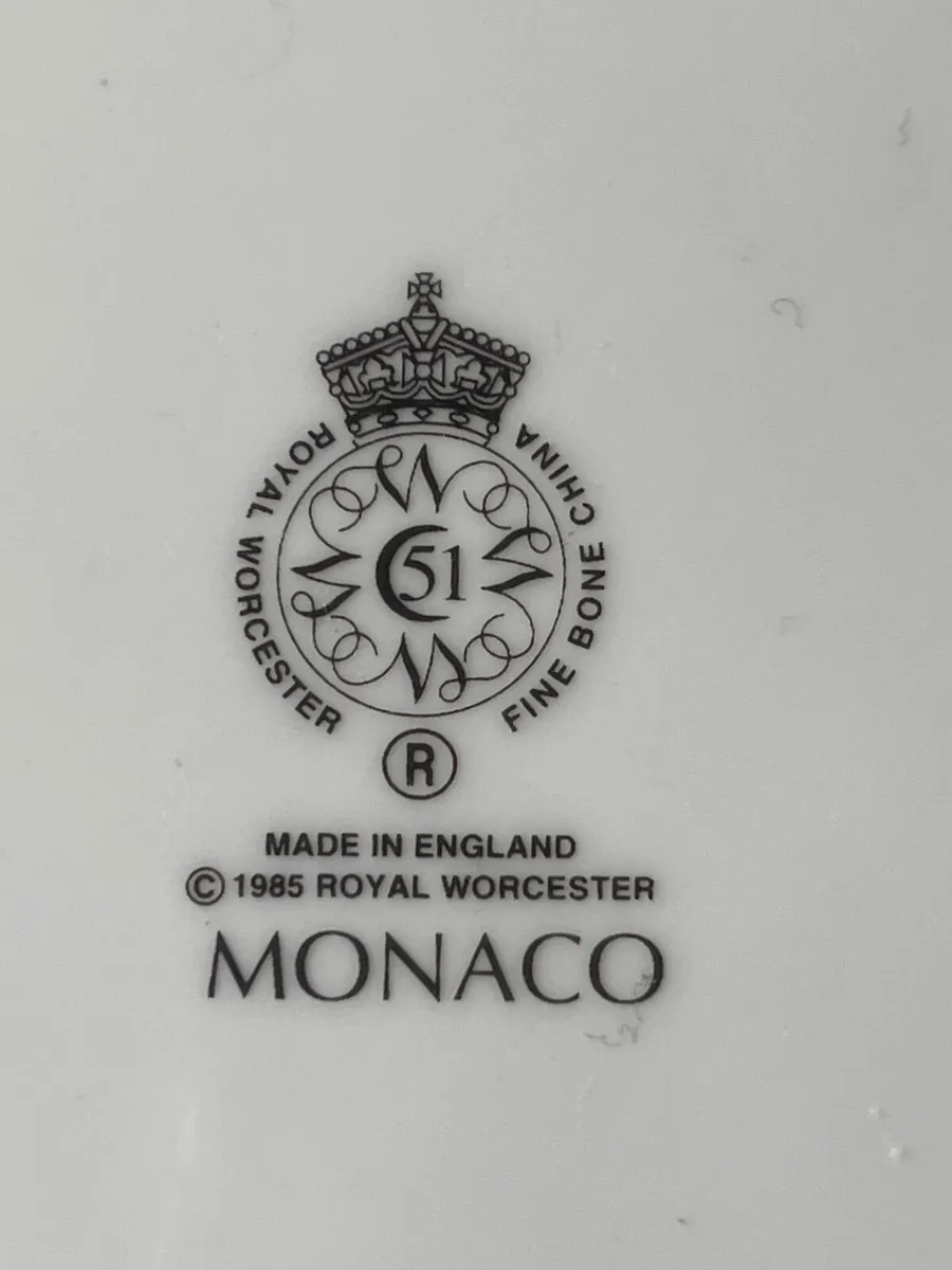 Cheese plate and knife - Image 4