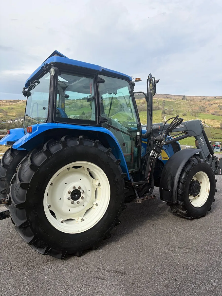 2013 New Holland t5030 - Image 4