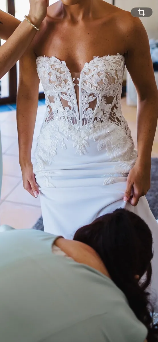 Wedding dress - Image 3