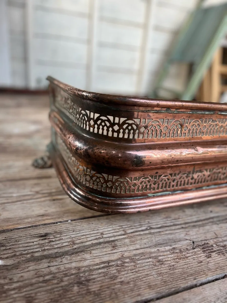 Victorian Copper Fender – Ornate, Paw Feet - Image 4