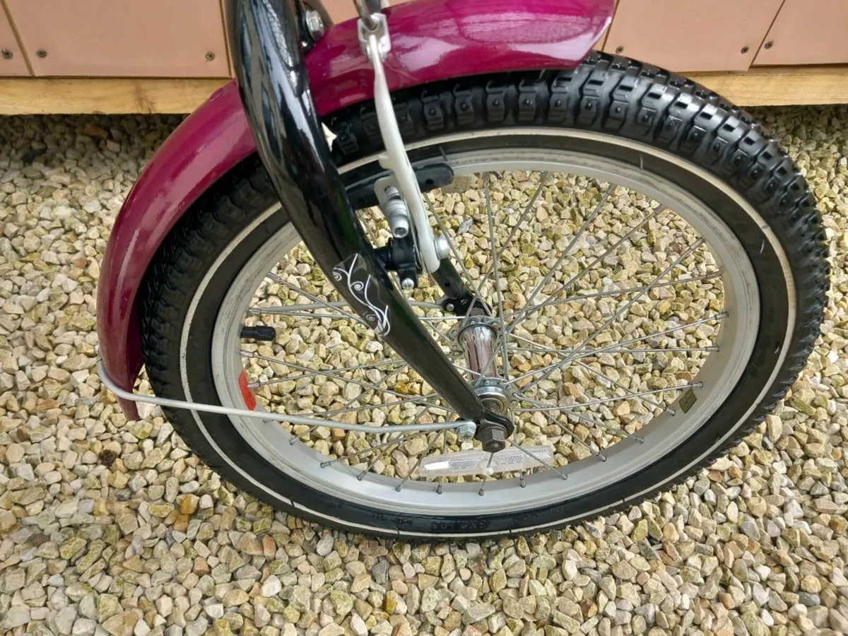 Kids Katie bike size 18 inch wheels - Image 4