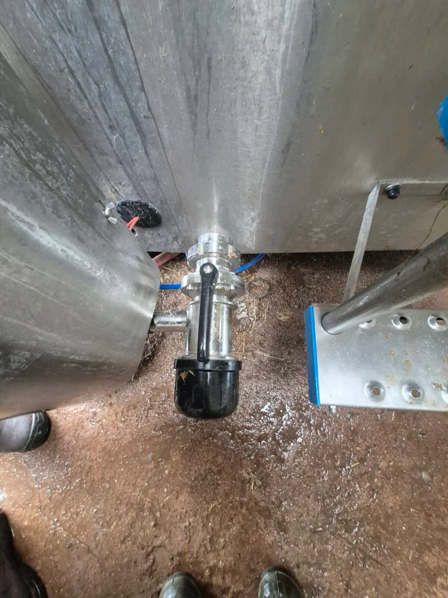 Milk Bulk Tank / plate cooler - Image 1