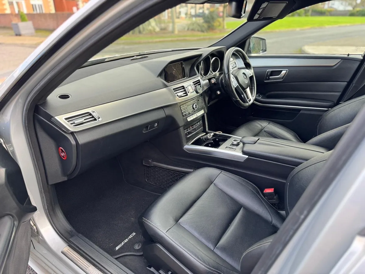 2016 E Class - Image 2