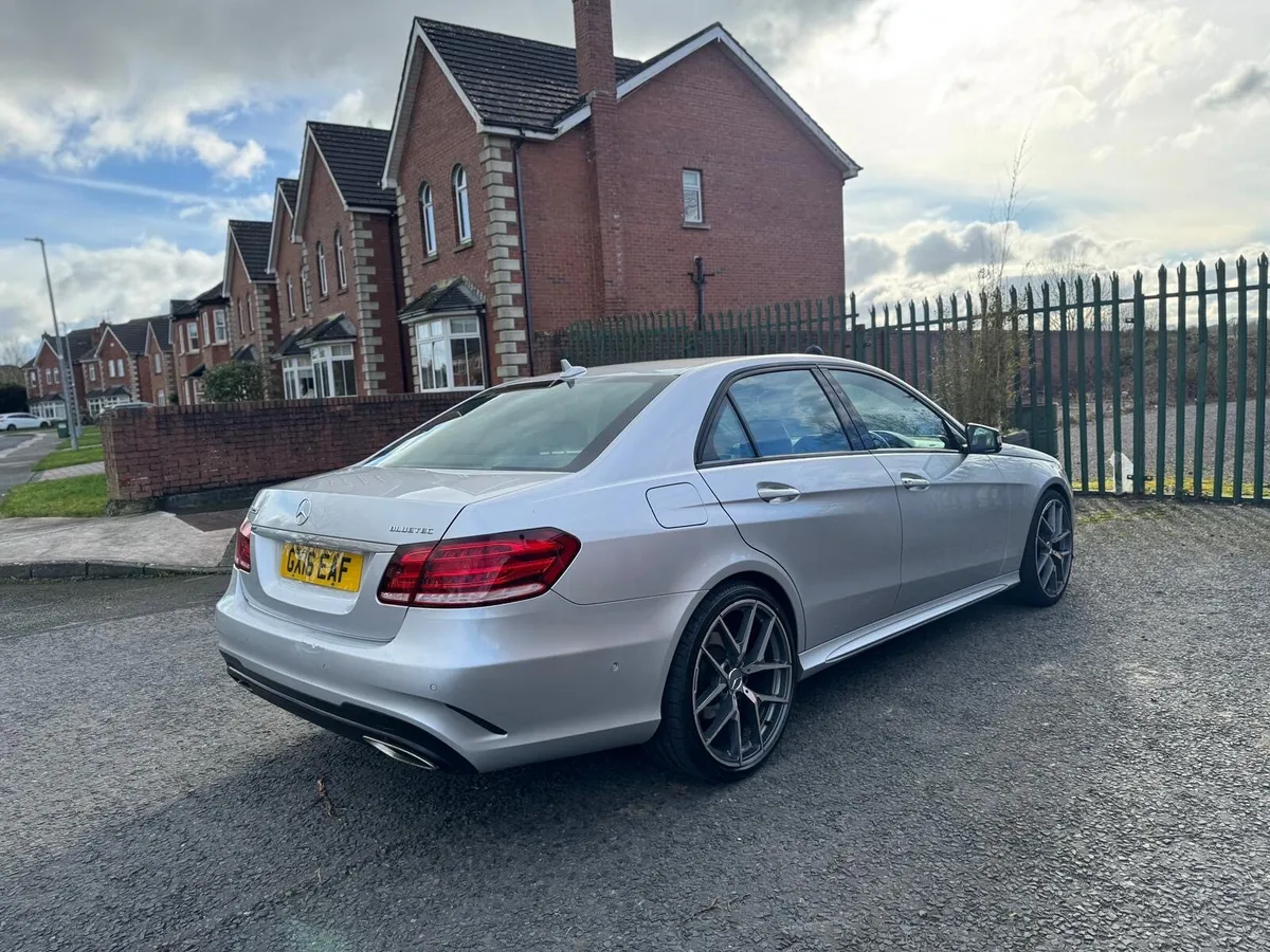 2016 E Class - Image 3