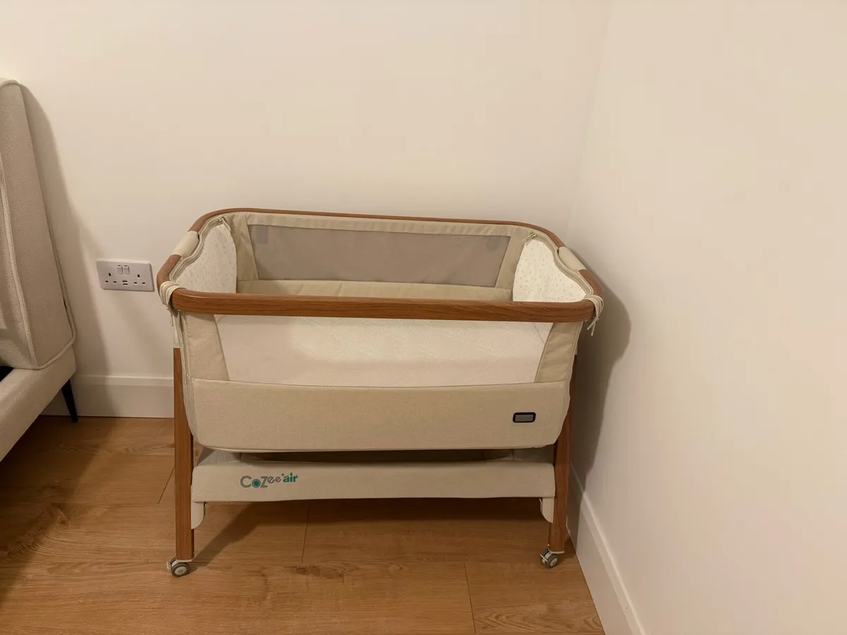 Tutti Bambini CoZee Air Bedside Crib - Image 1