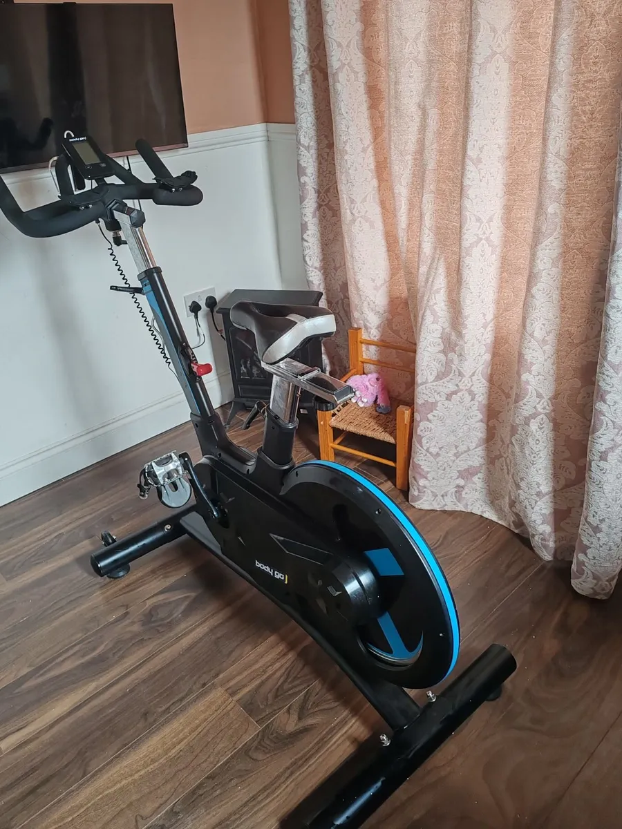 Exercise/ Spinning bike - Image 4