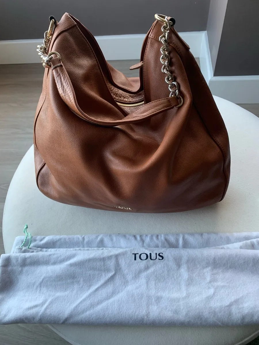 Tous leather tan bag with gold chain - Image 3