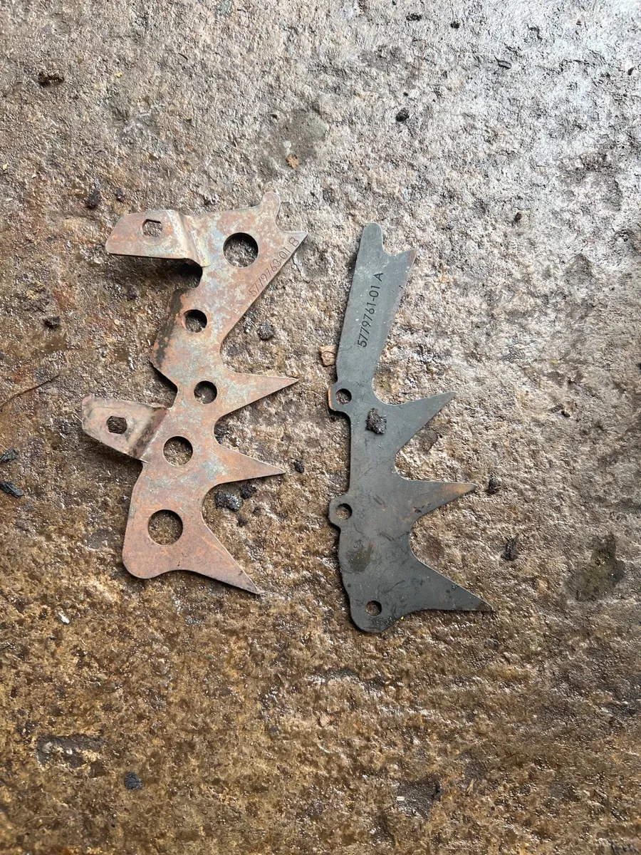 560xp full wrap handle bar and large felling dogs - Image 3