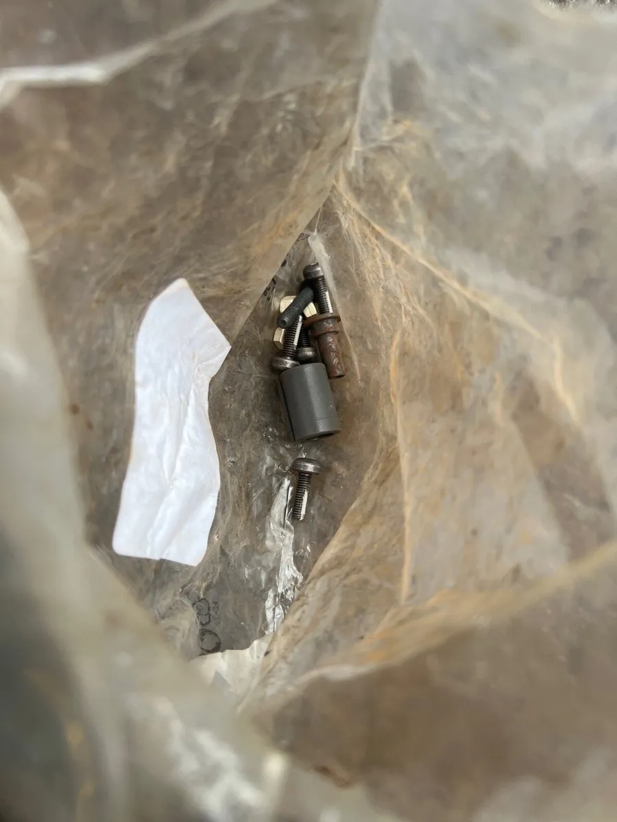 560xp full wrap handle bar and large felling dogs - Image 4