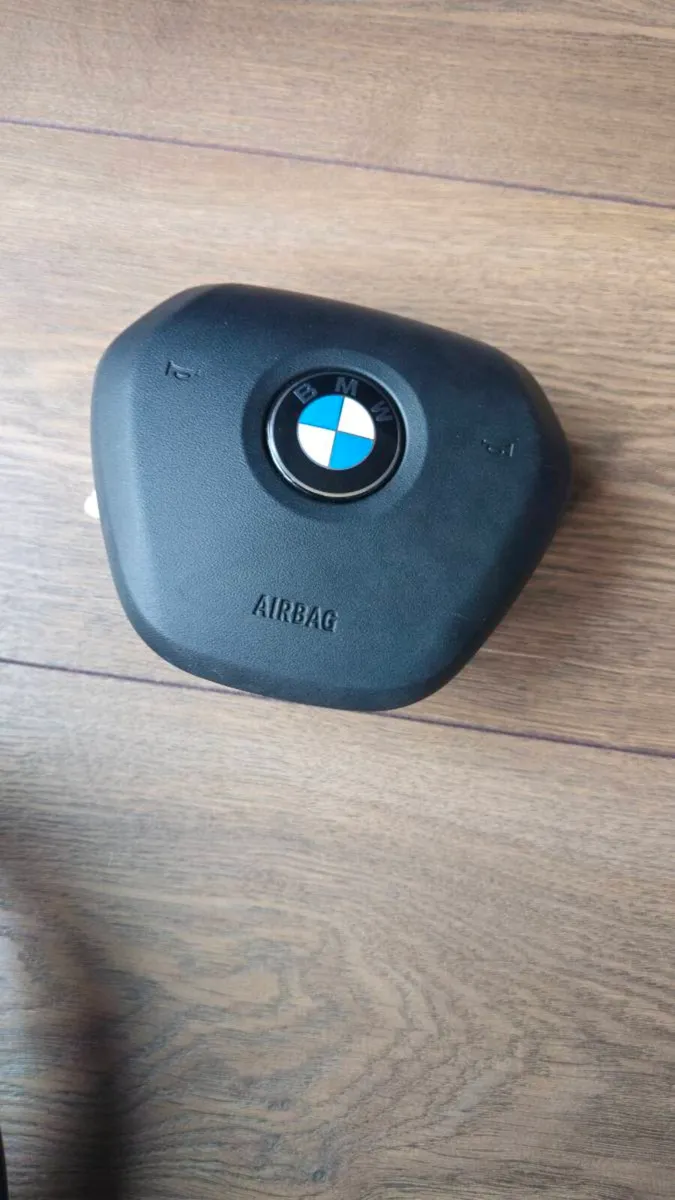 BMW G20 Steering wheel Airbag - Image 1