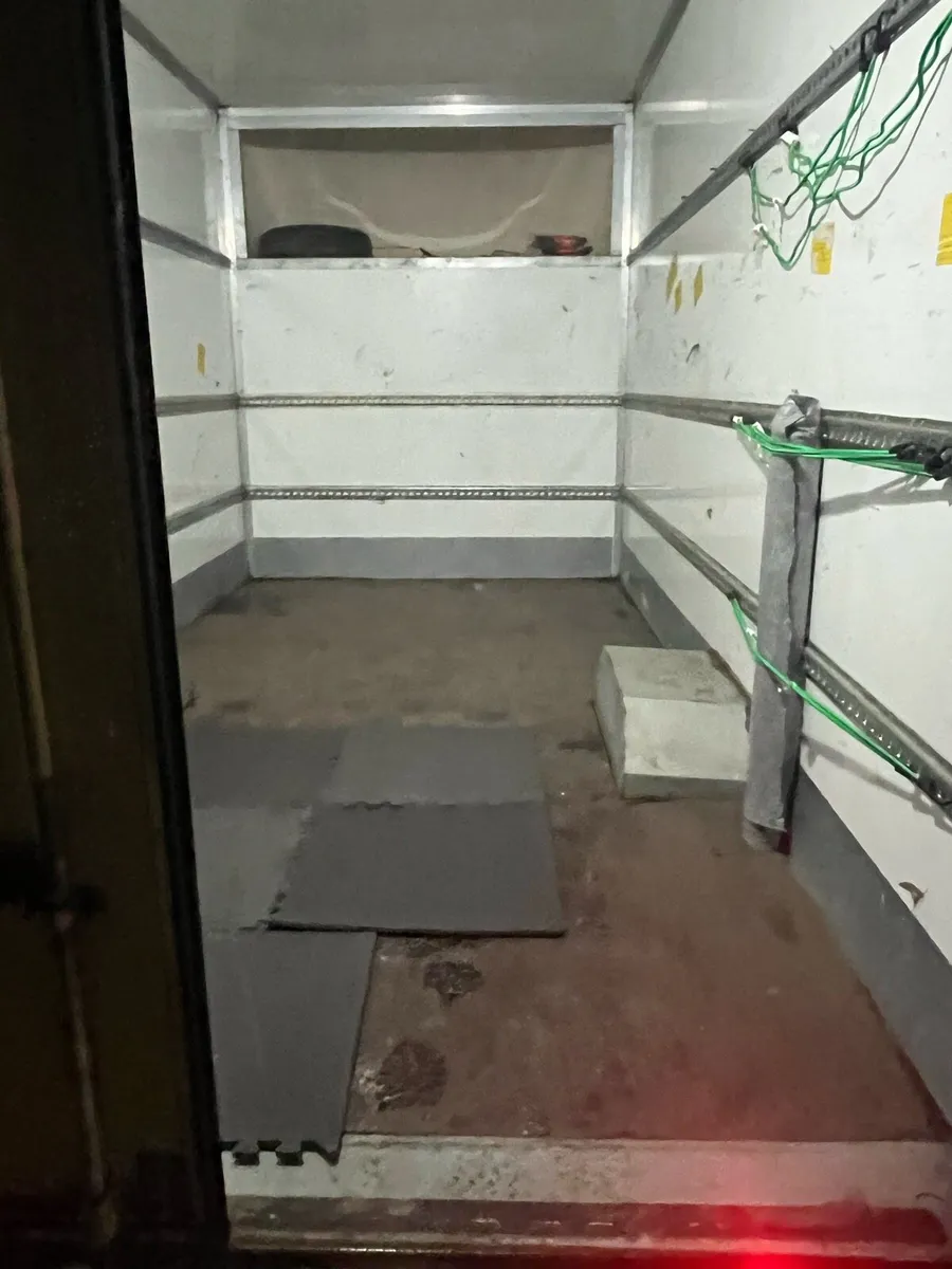 Removals service - Image 3