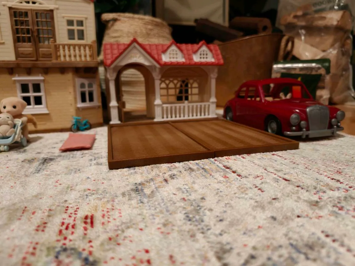 sylvanian families house sets , dolls, accessories - Image 2
