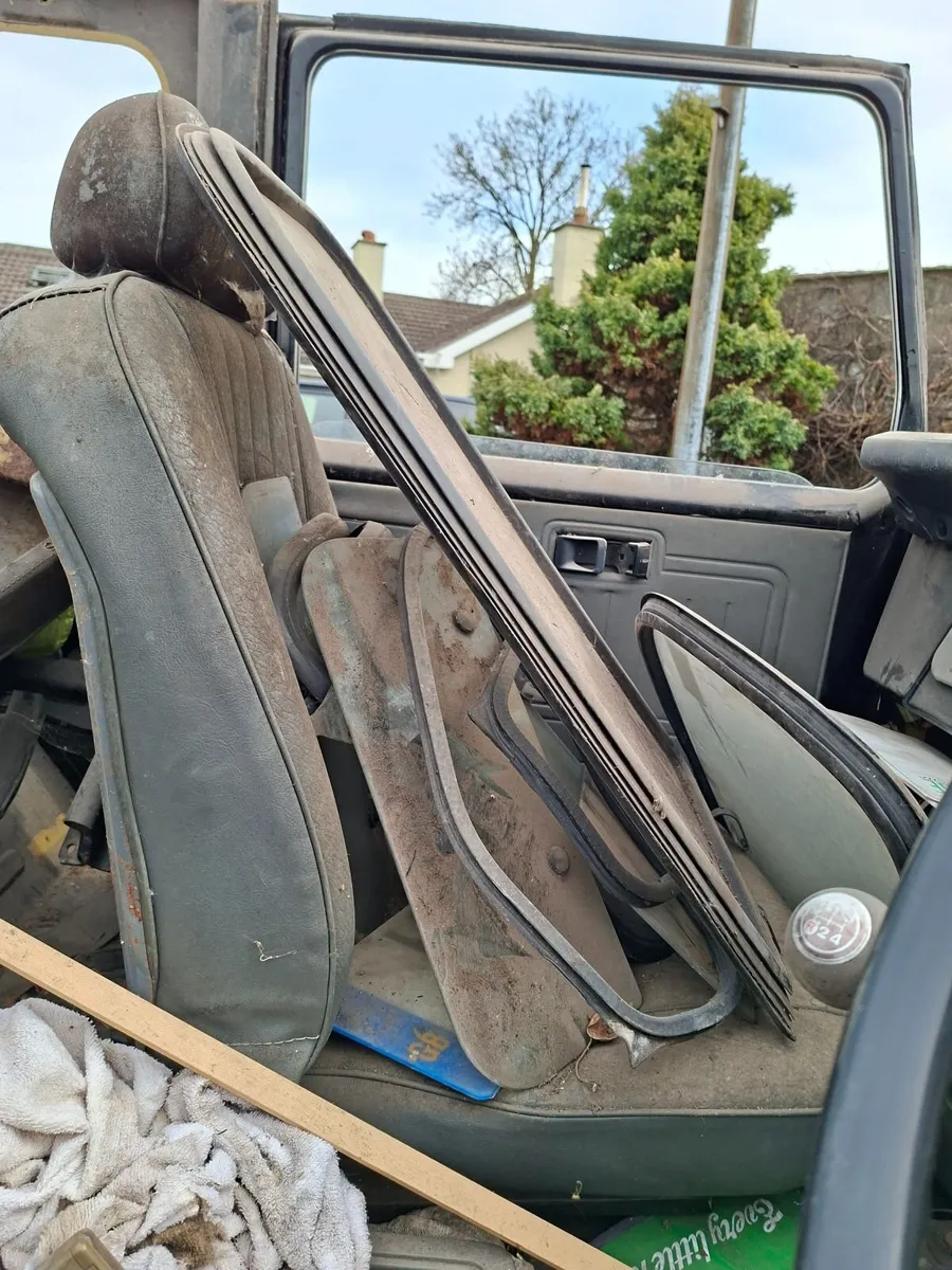 Toyota Land Cruiser 1979 - Image 4