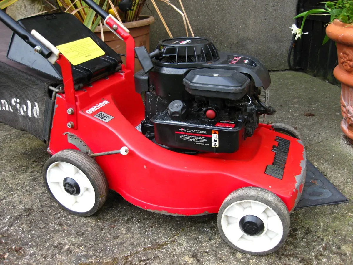 Mountfield Emblem Briggs & Stratton Petrol Mower. - Image 2