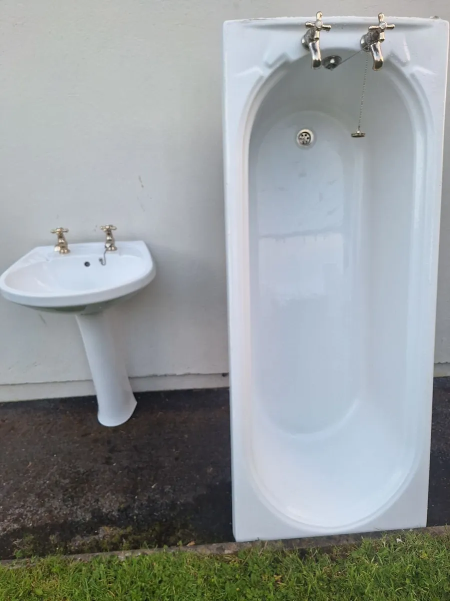 Bath &sink - Image 1