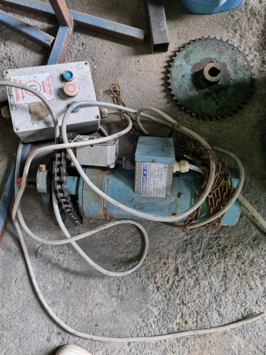 14ft roller door - Image 4