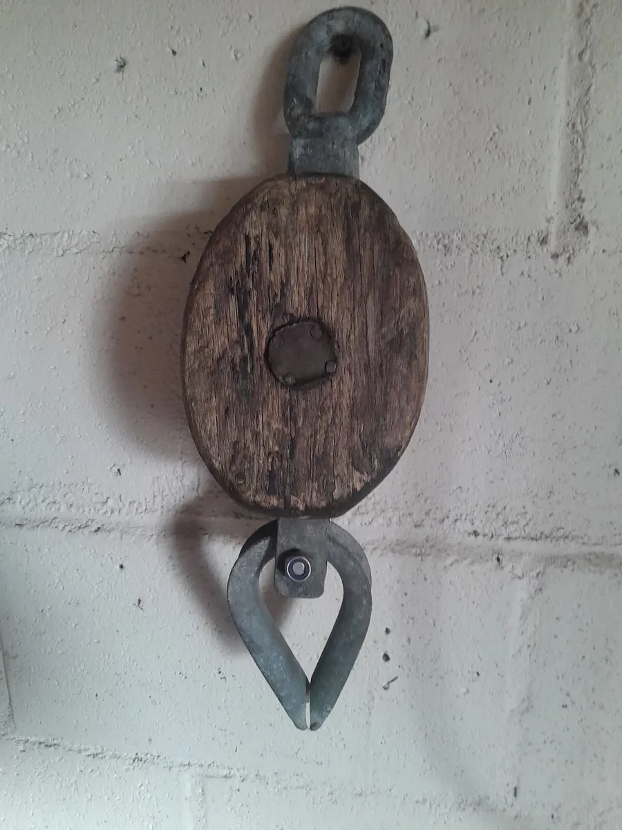 Vintage double wooden  pulley - Image 4