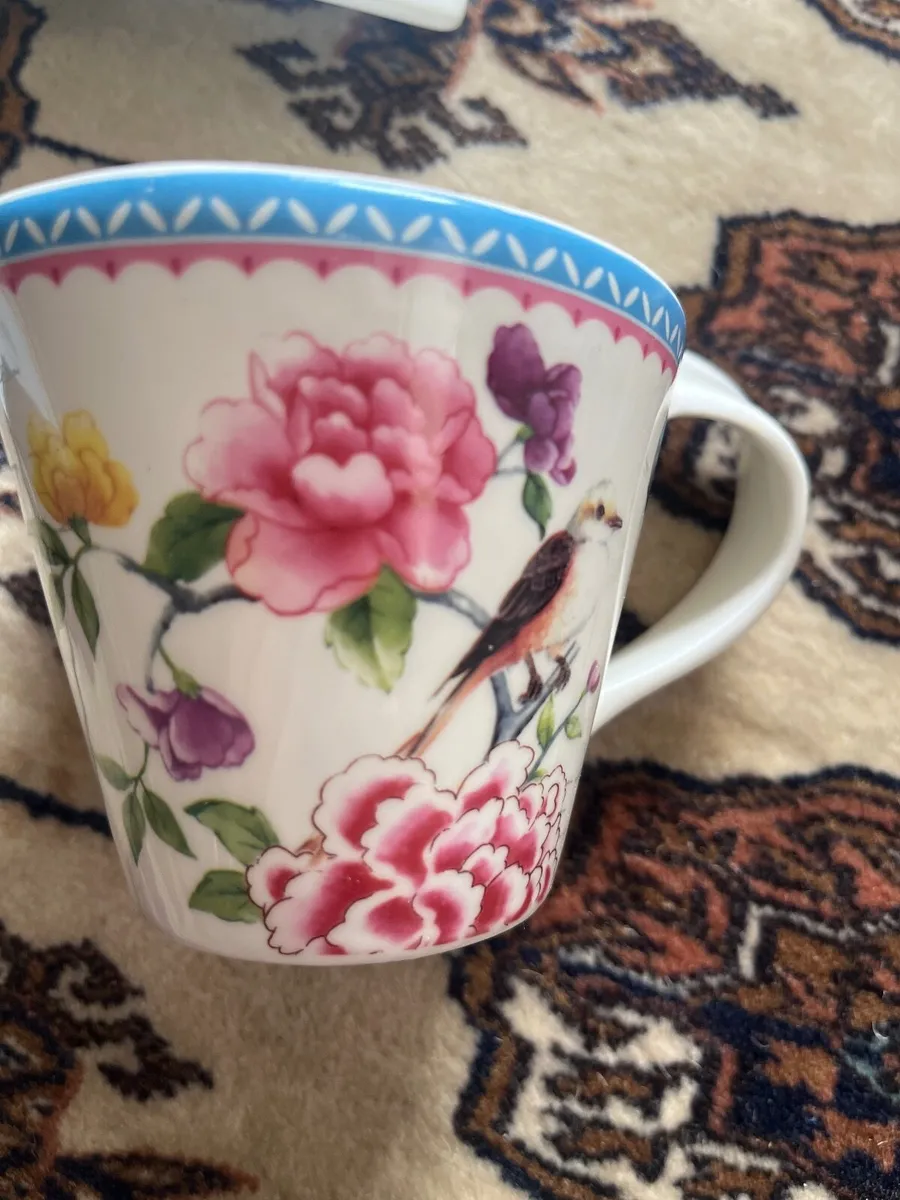 Bone China. Mug and saucer - Image 4
