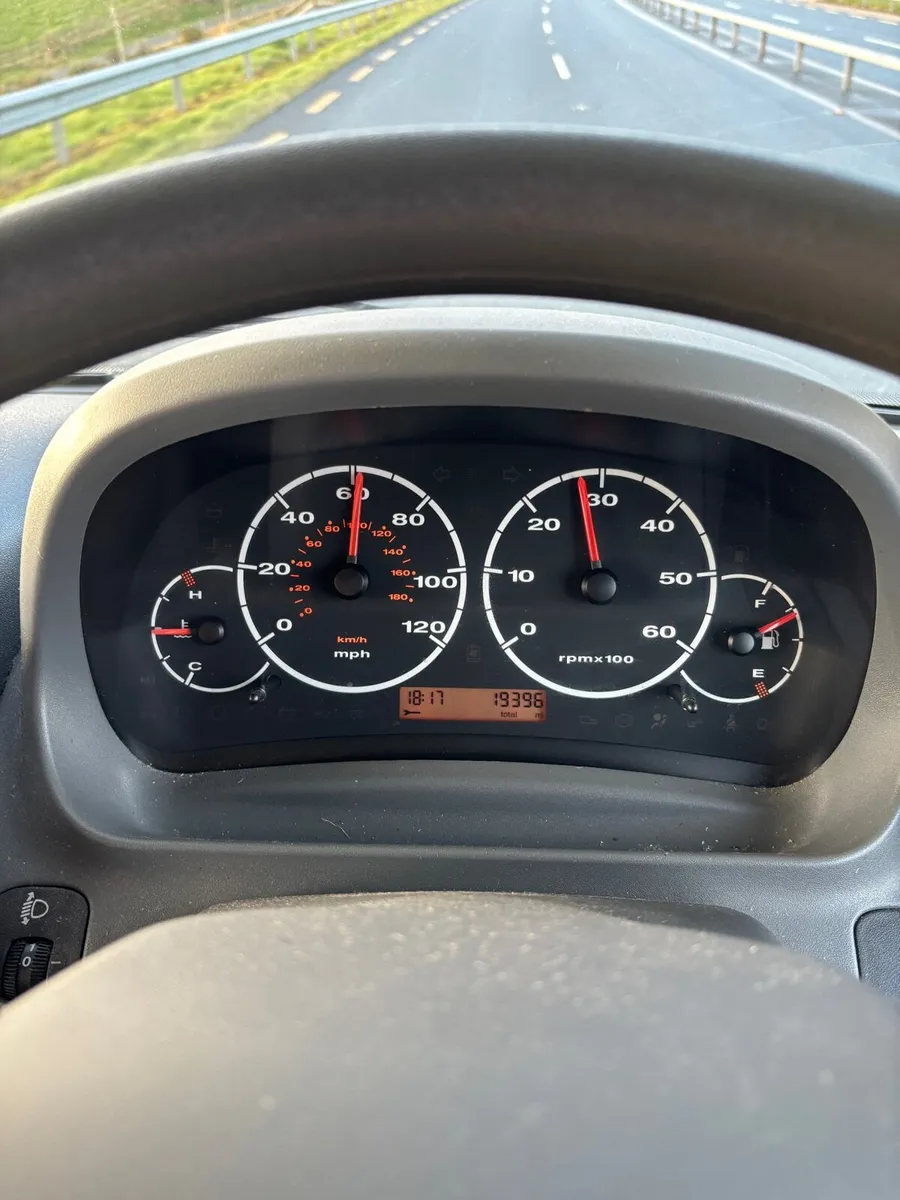 2006 Dethleffs advantage - Image 3