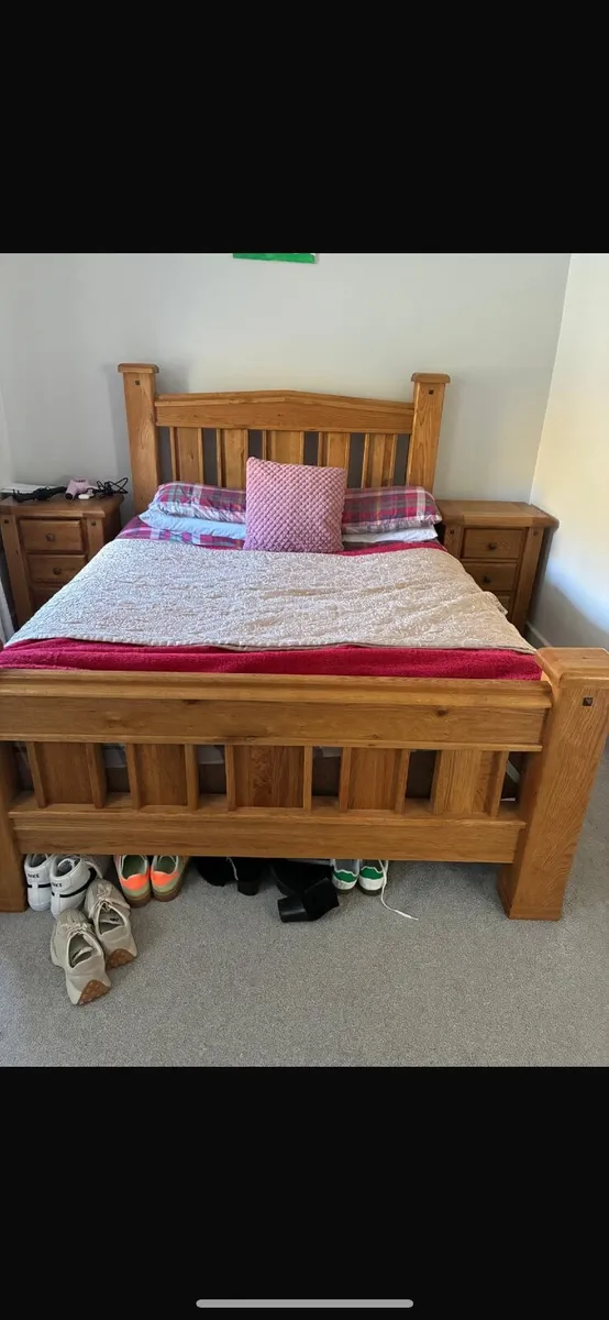 Bed and Lockers - Image 2