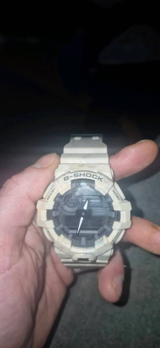 G shock watch - Image 1